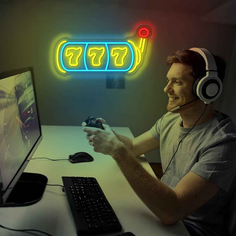 Lucky 777 Neon Sign I - SESIMENT